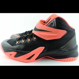 Nike Zoom Lebron Soldier VII